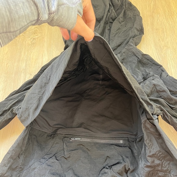 lululemon 1/4 zip pullover - Picture 5 of 6